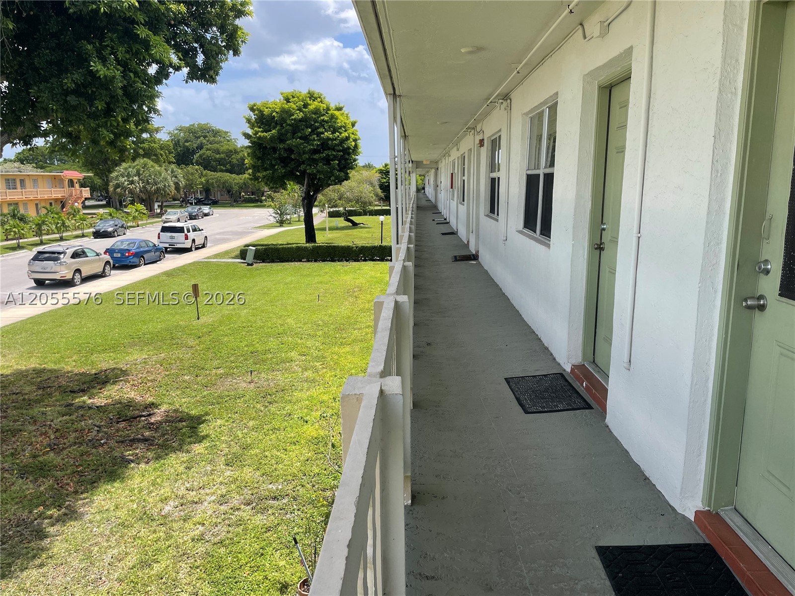 RO-MONT SOUTH GREEN CONDO - Residential Lease
