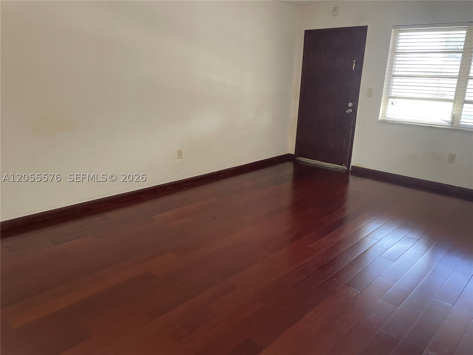 RO-MONT SOUTH GREEN CONDO - Residential Lease