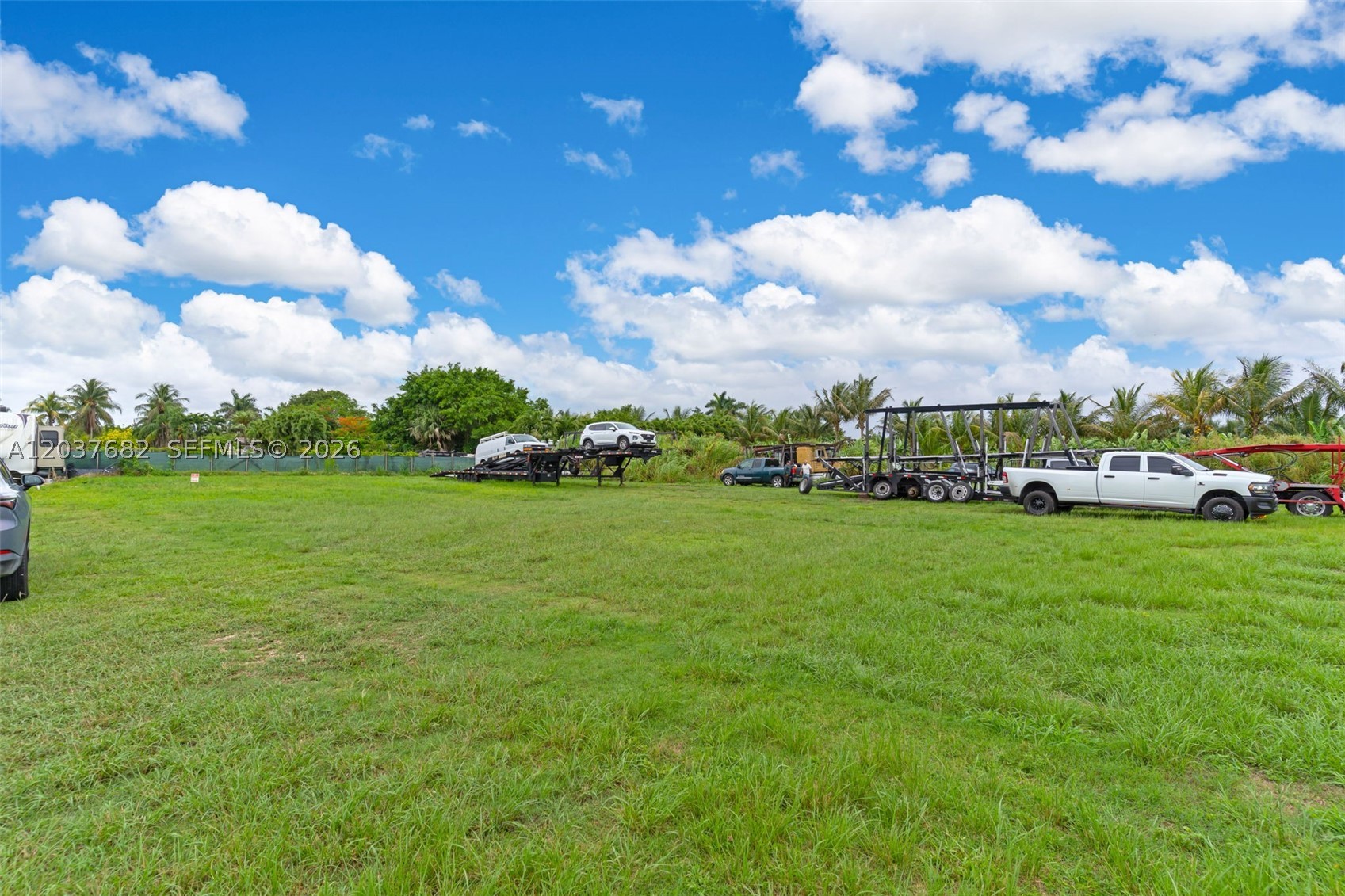 REDLANDS - Residential