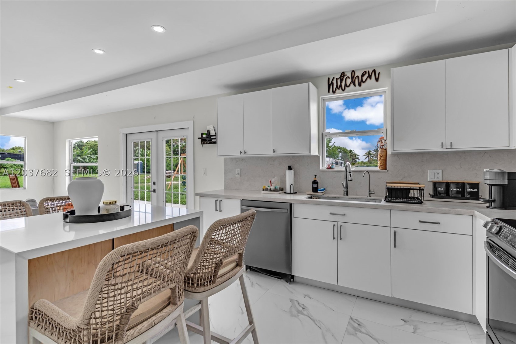 REDLANDS - Residential
