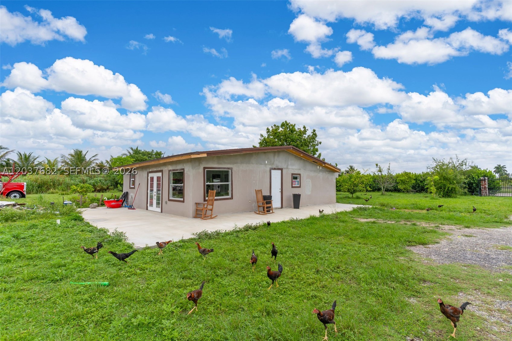 REDLANDS - Residential