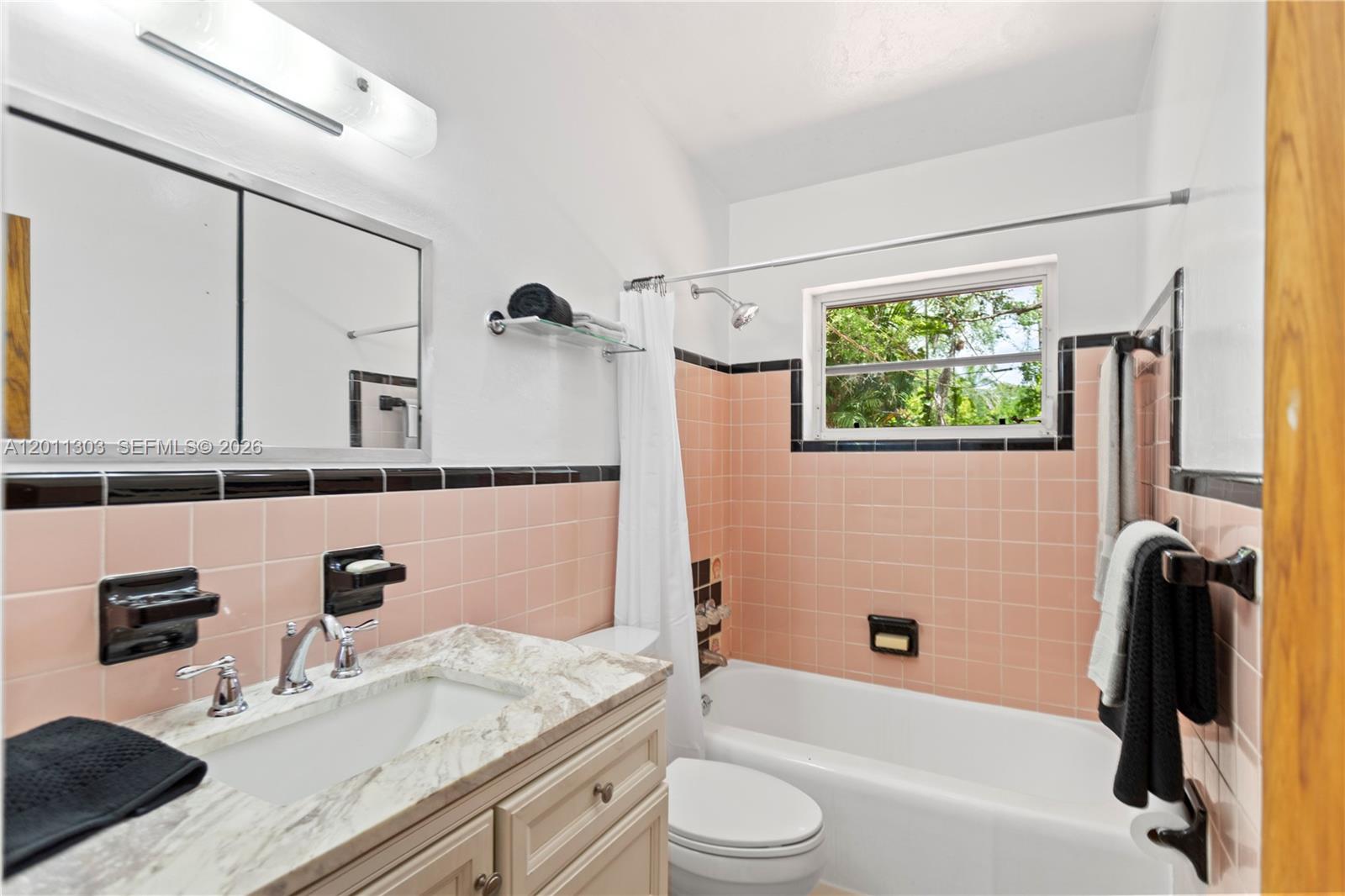 RIDGEWOOD ESTATES - Residential