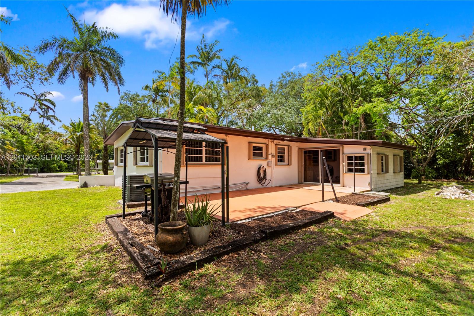 RIDGEWOOD ESTATES - Residential