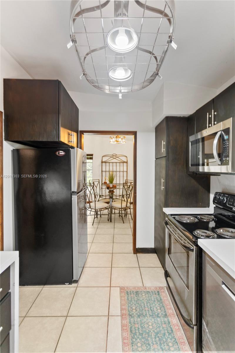 RIDGEWOOD ESTATES - Residential
