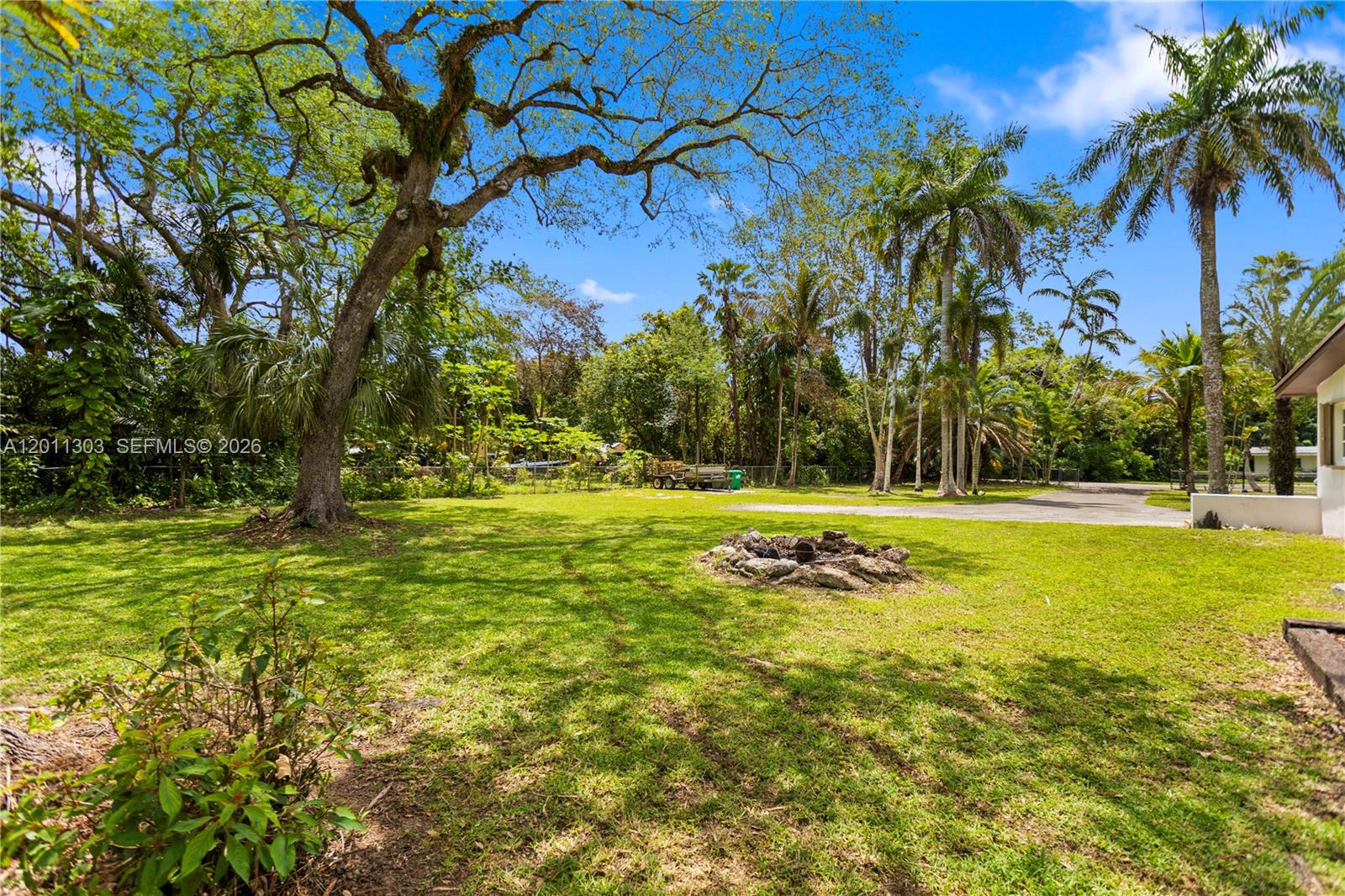 RIDGEWOOD ESTATES - Residential