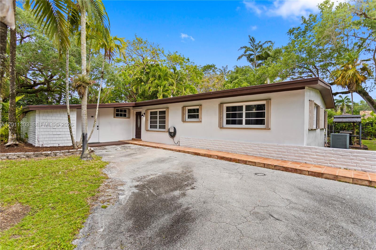 RIDGEWOOD ESTATES - Residential