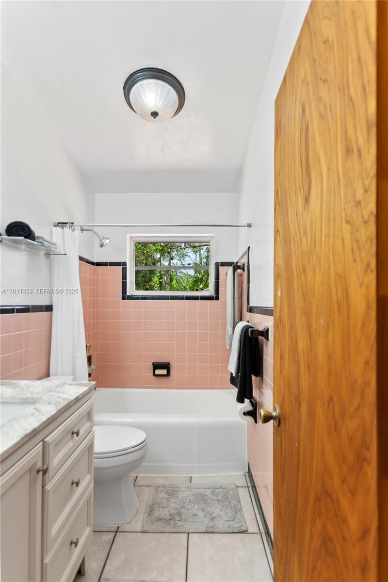 RIDGEWOOD ESTATES - Residential