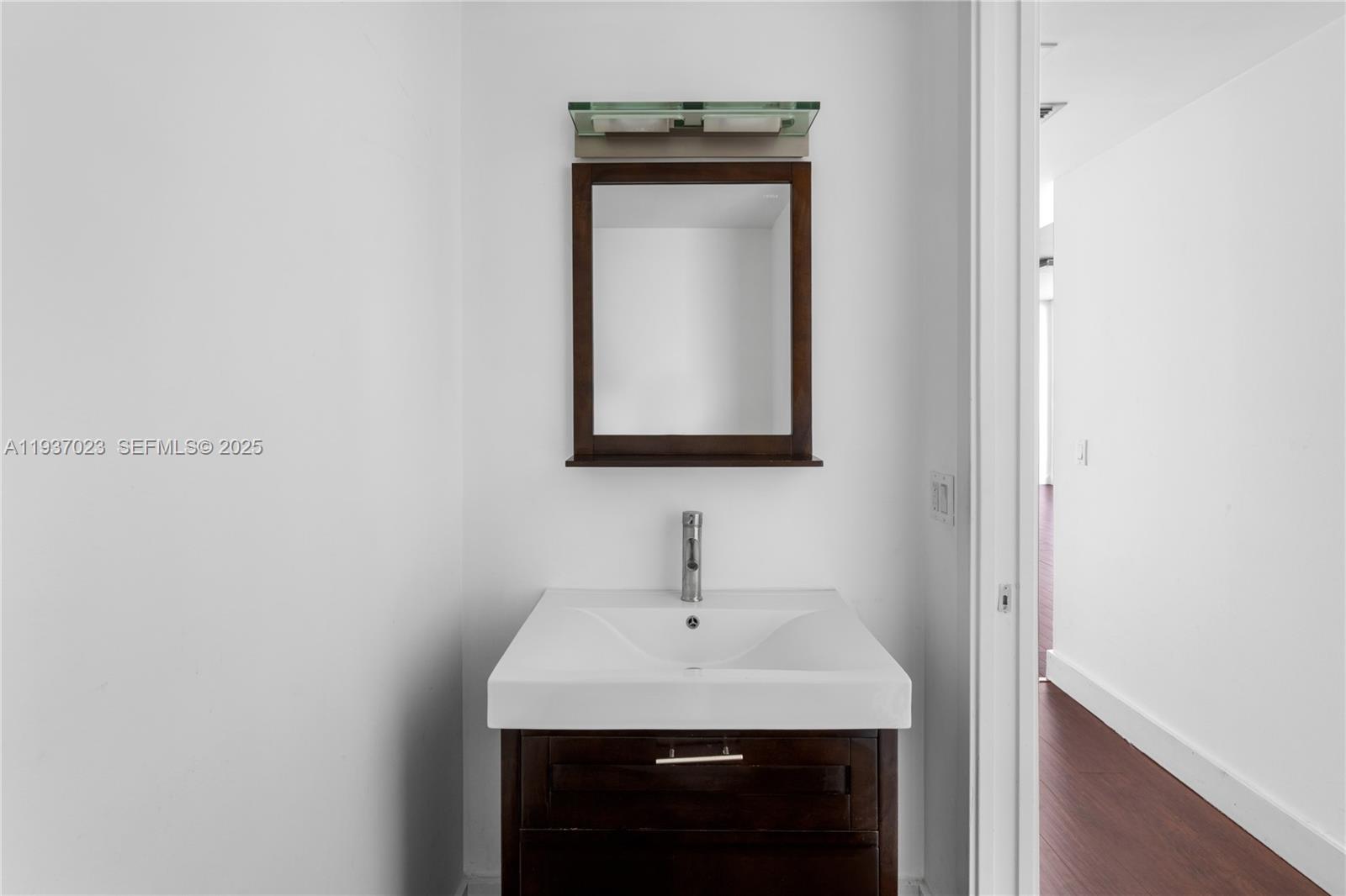 TEN MUSEUM PK RESIDENTIAL - Residential