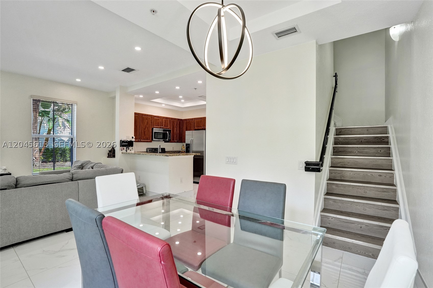 PALOMA LAKES - Residential