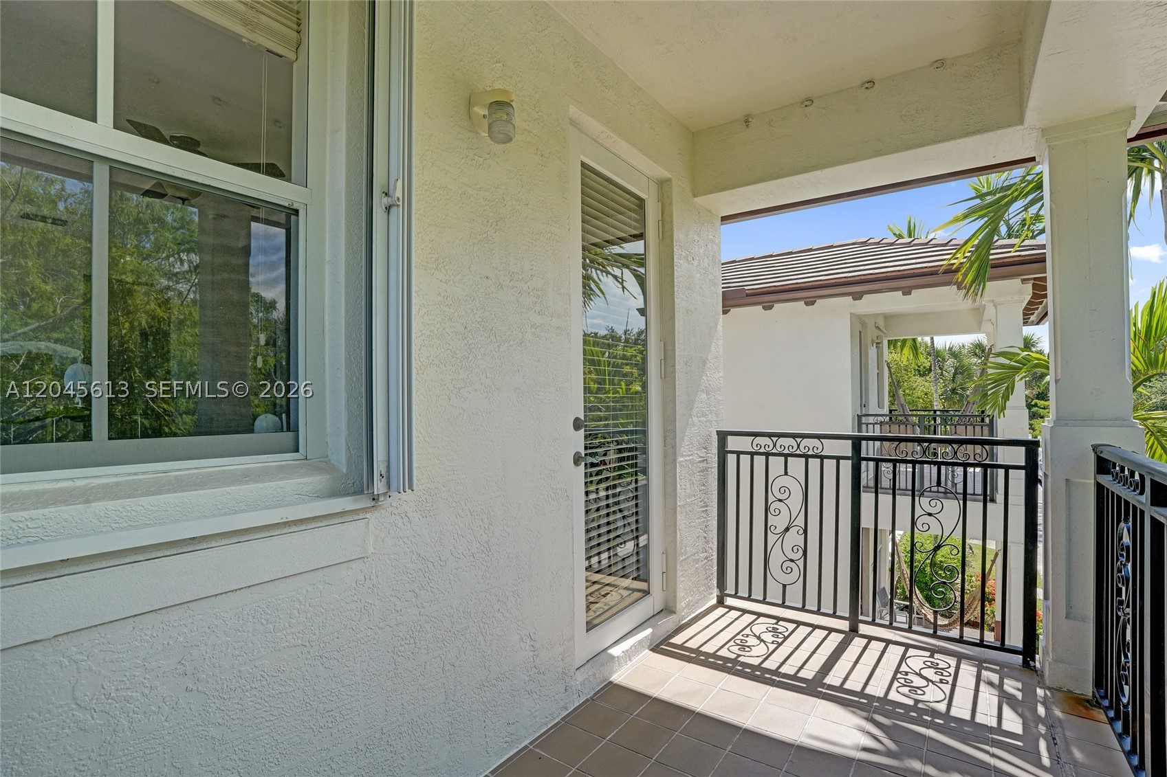 PALOMA LAKES - Residential