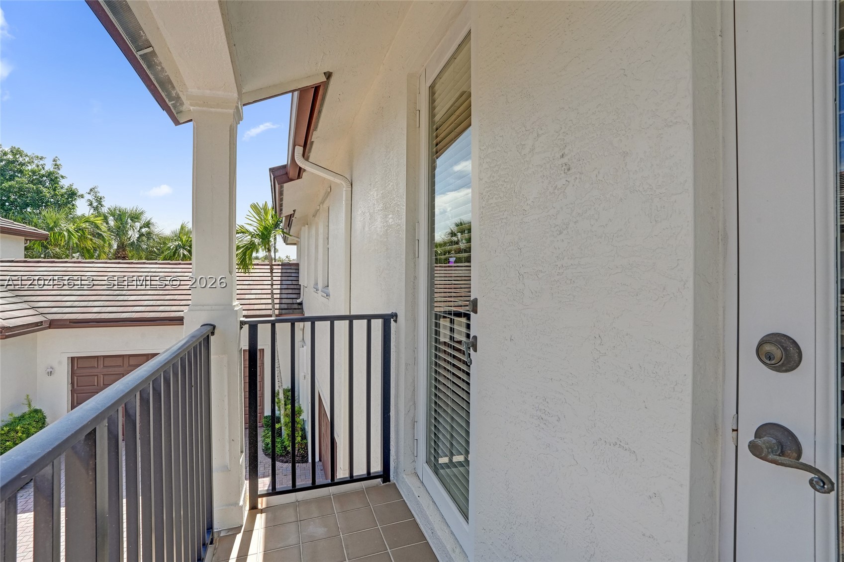 PALOMA LAKES - Residential