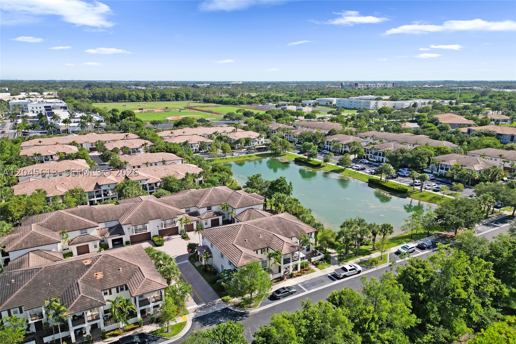 PALOMA LAKES - Residential