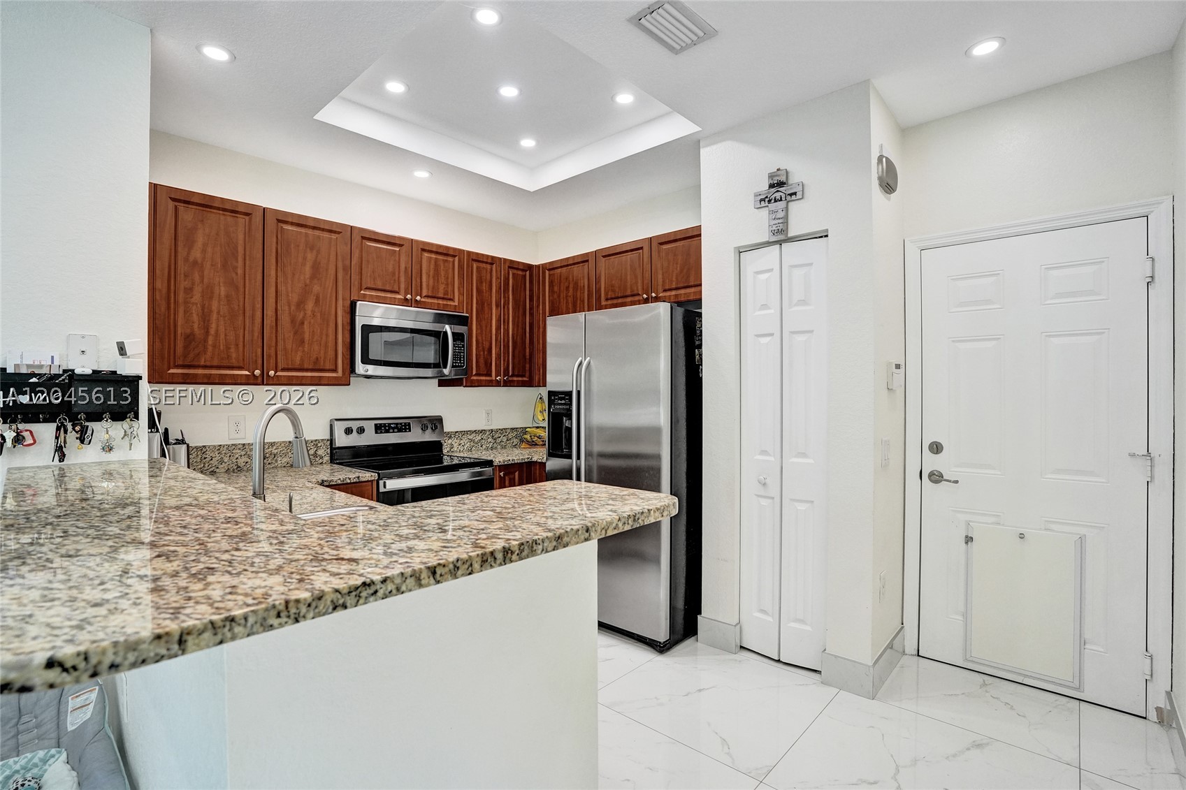 PALOMA LAKES - Residential
