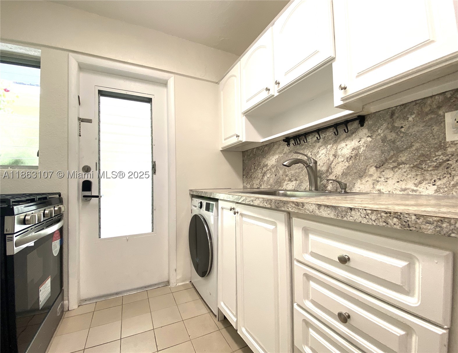 PARK HAVEN CONDO - Residential