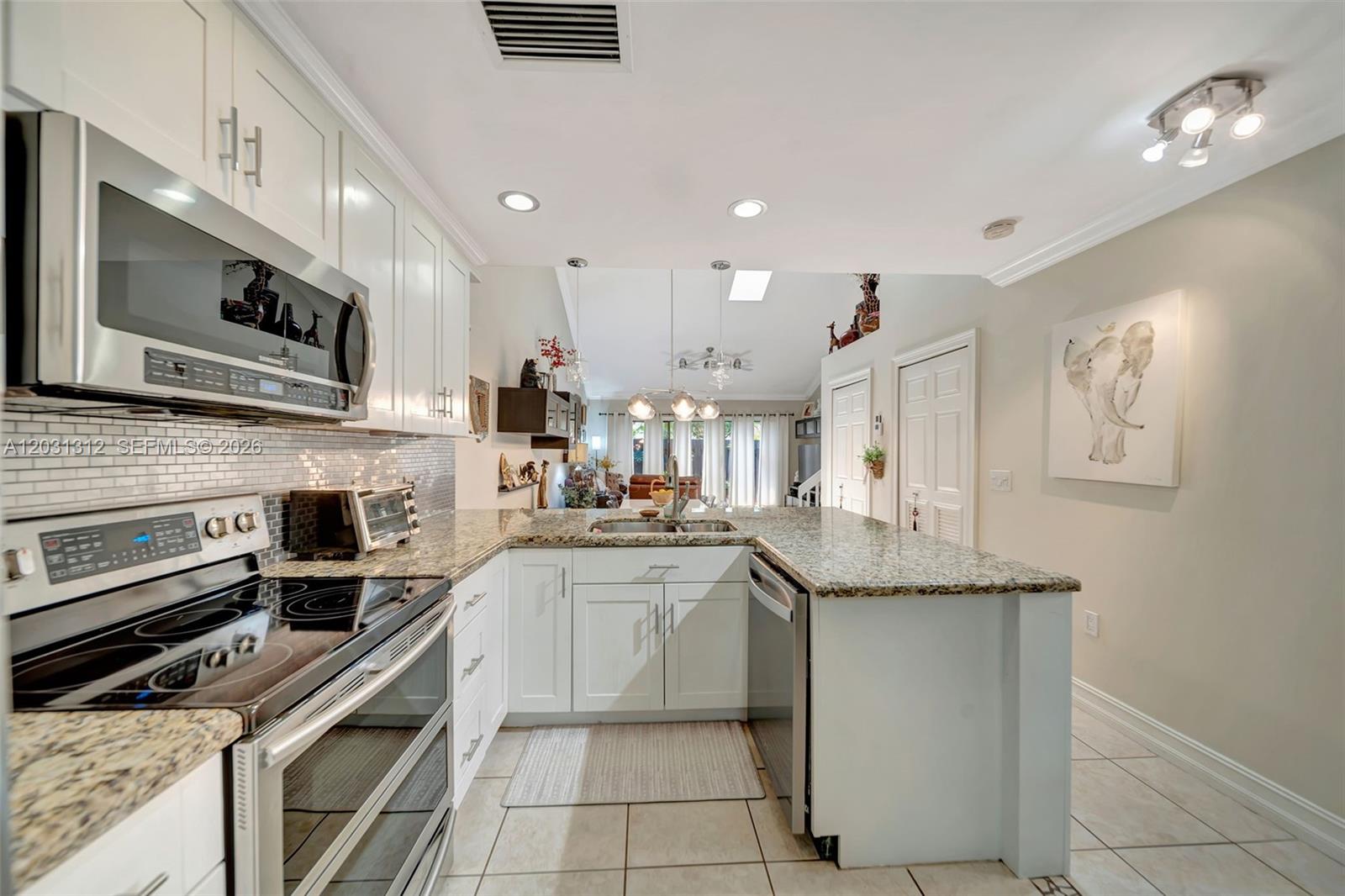 SHERBROOKE - Residential