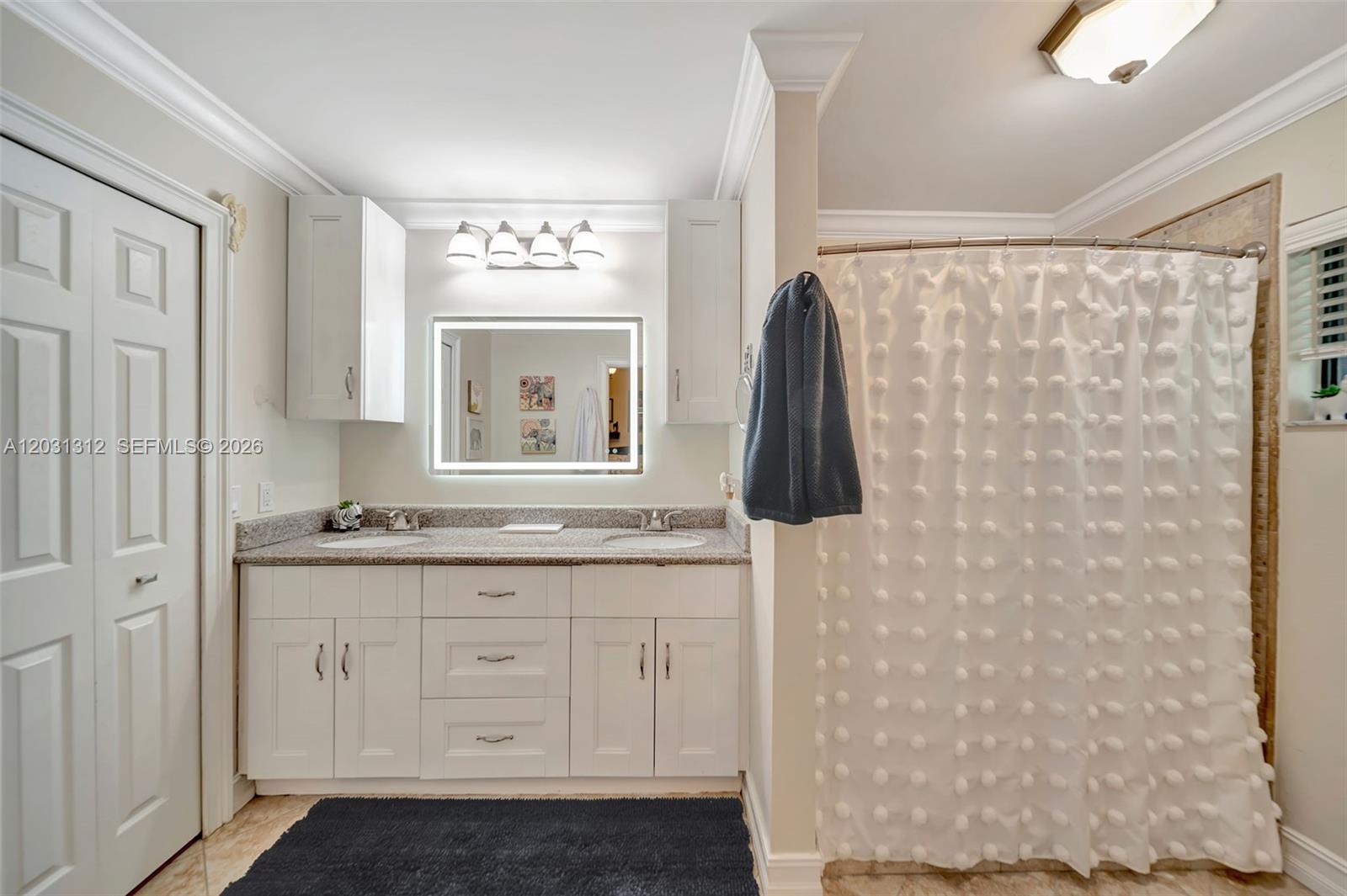 SHERBROOKE - Residential