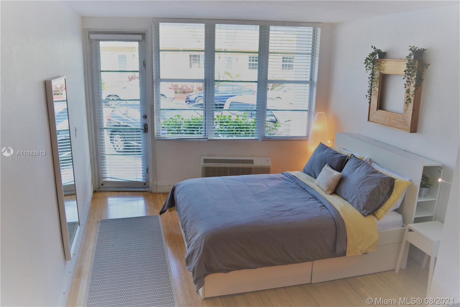THE LOFTS AT HARDING COND - Residential Lease