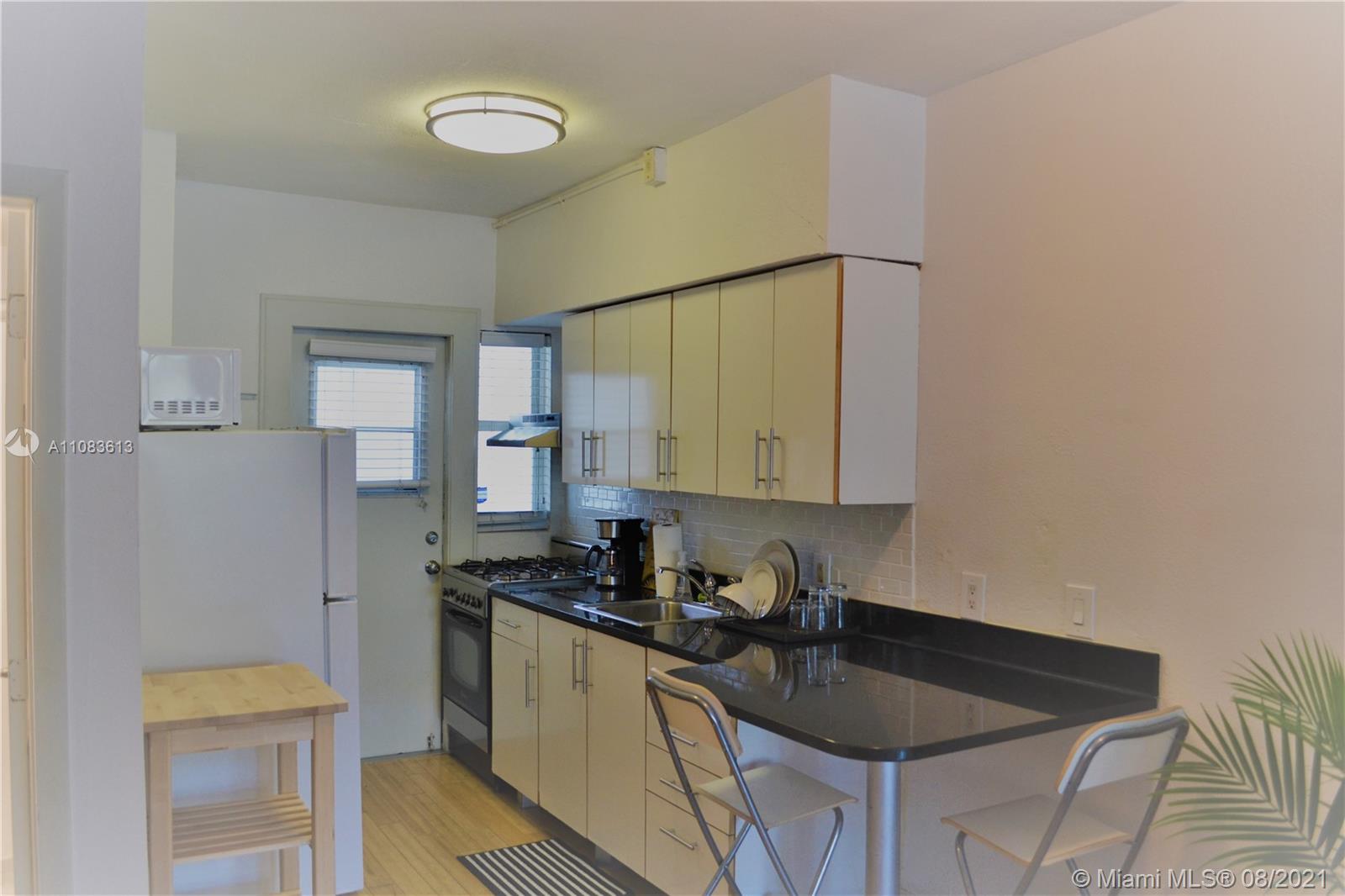 THE LOFTS AT HARDING COND - Residential Lease