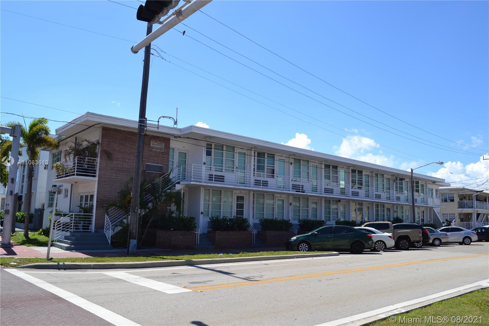 THE LOFTS AT HARDING COND - Residential Lease