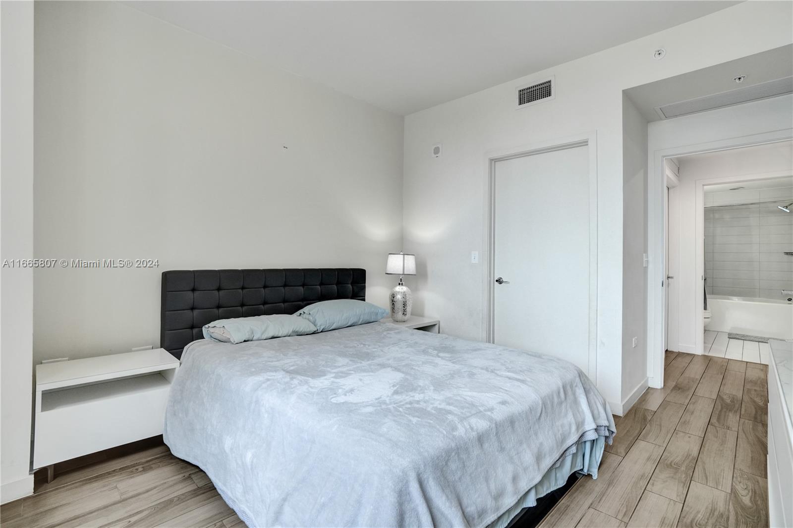 NINE AT MARY BRICKELL VIL - Residential
