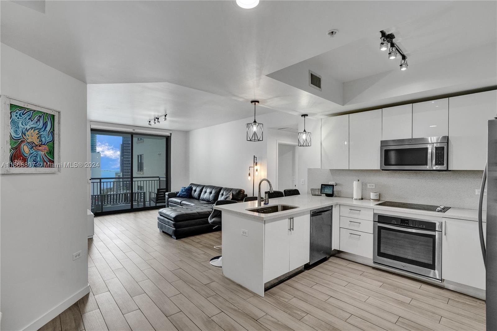 NINE AT MARY BRICKELL VIL - Residential