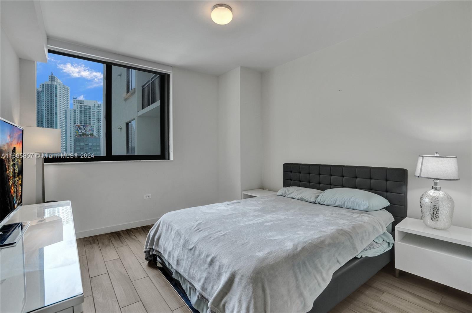 NINE AT MARY BRICKELL VIL - Residential