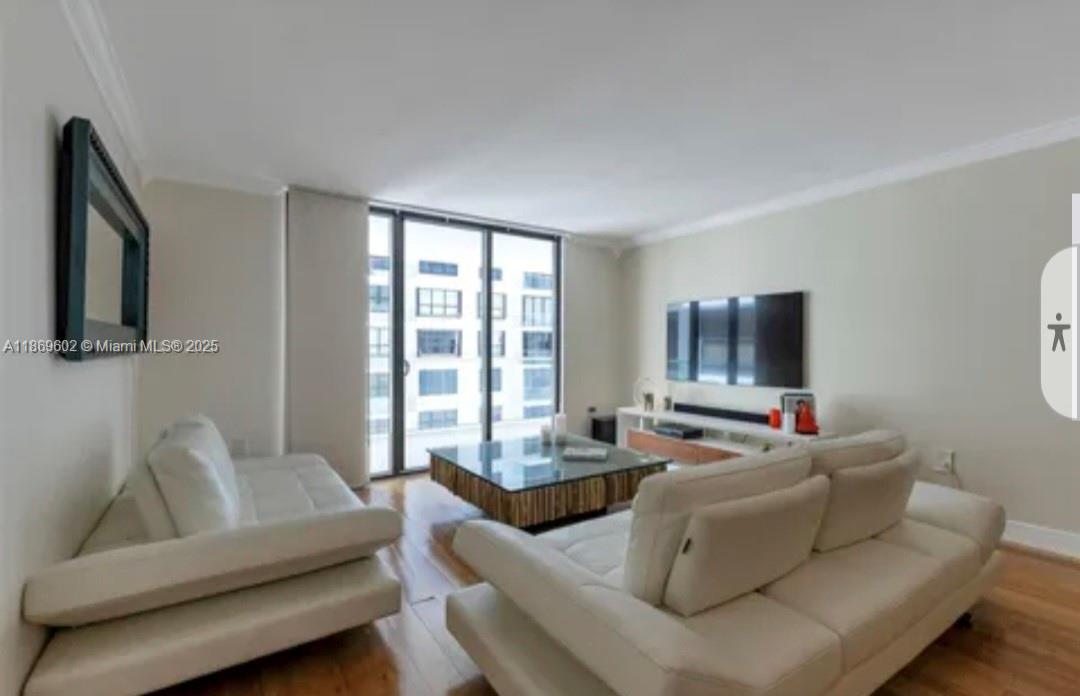 BALMORAL CONDO - Residential