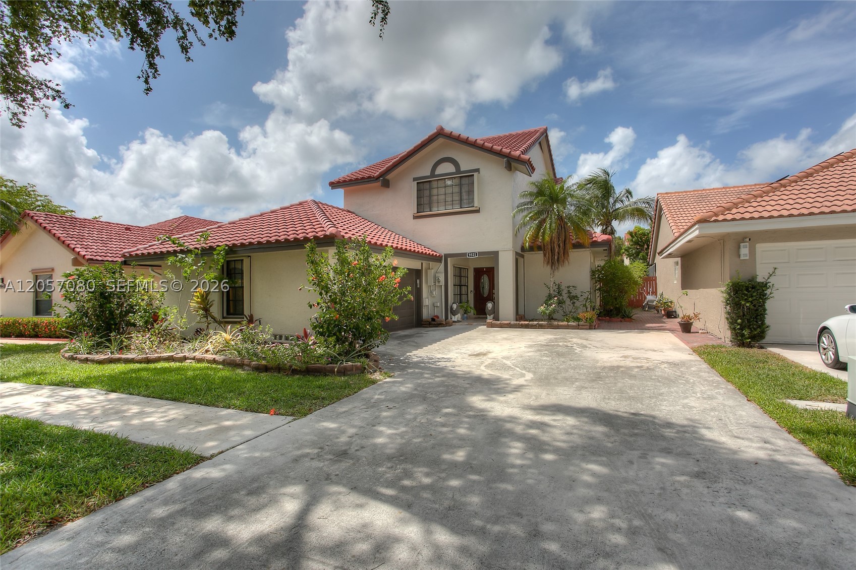 JACARANDA - Residential