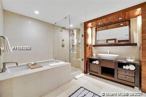 CENTRAL CARILLON BEACH CO - Residential Lease