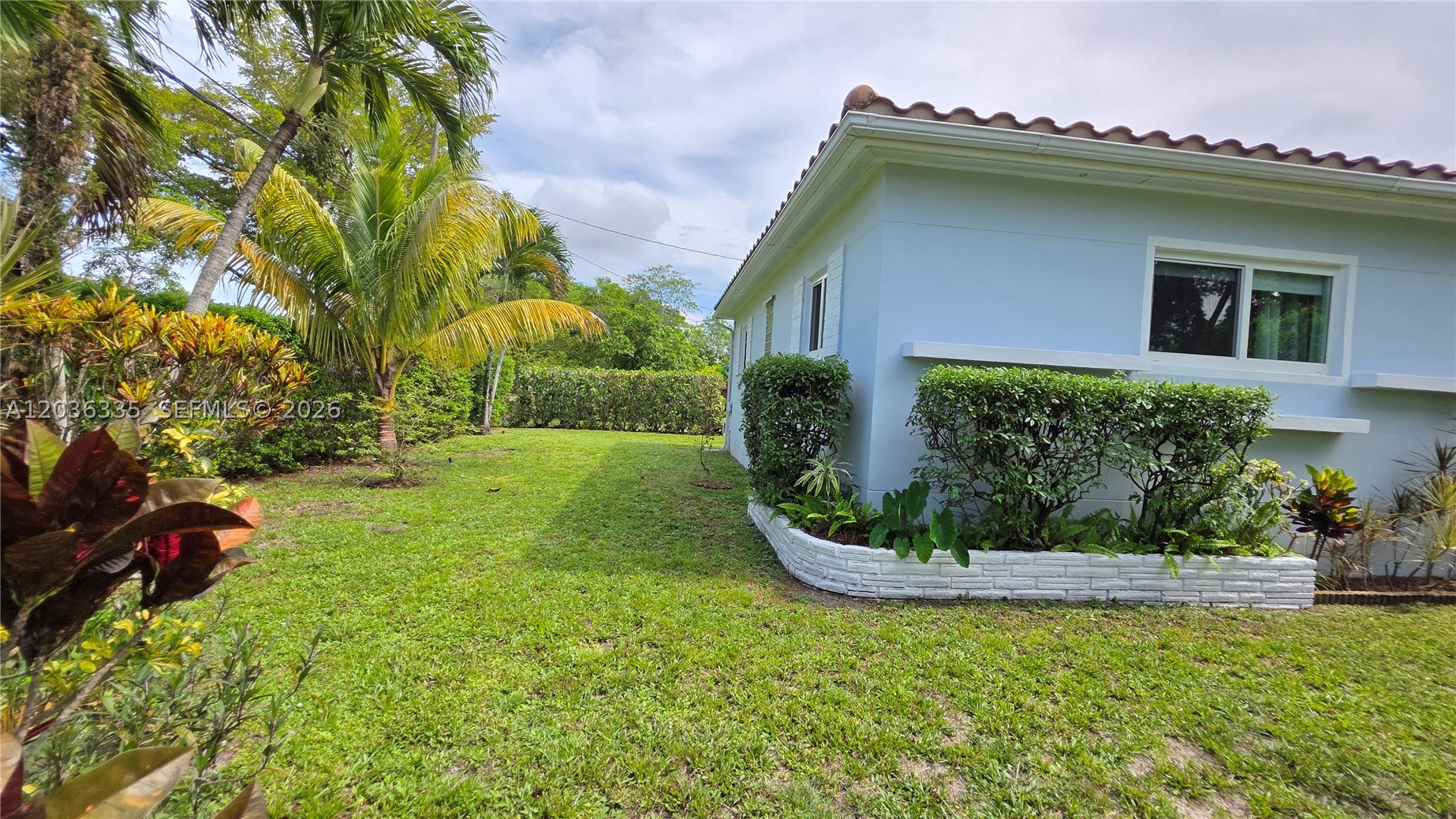 GRIFFING BISCAYNE PK EST - Residential Lease