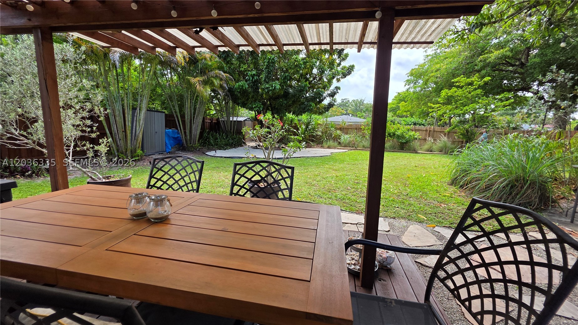GRIFFING BISCAYNE PK EST - Residential Lease