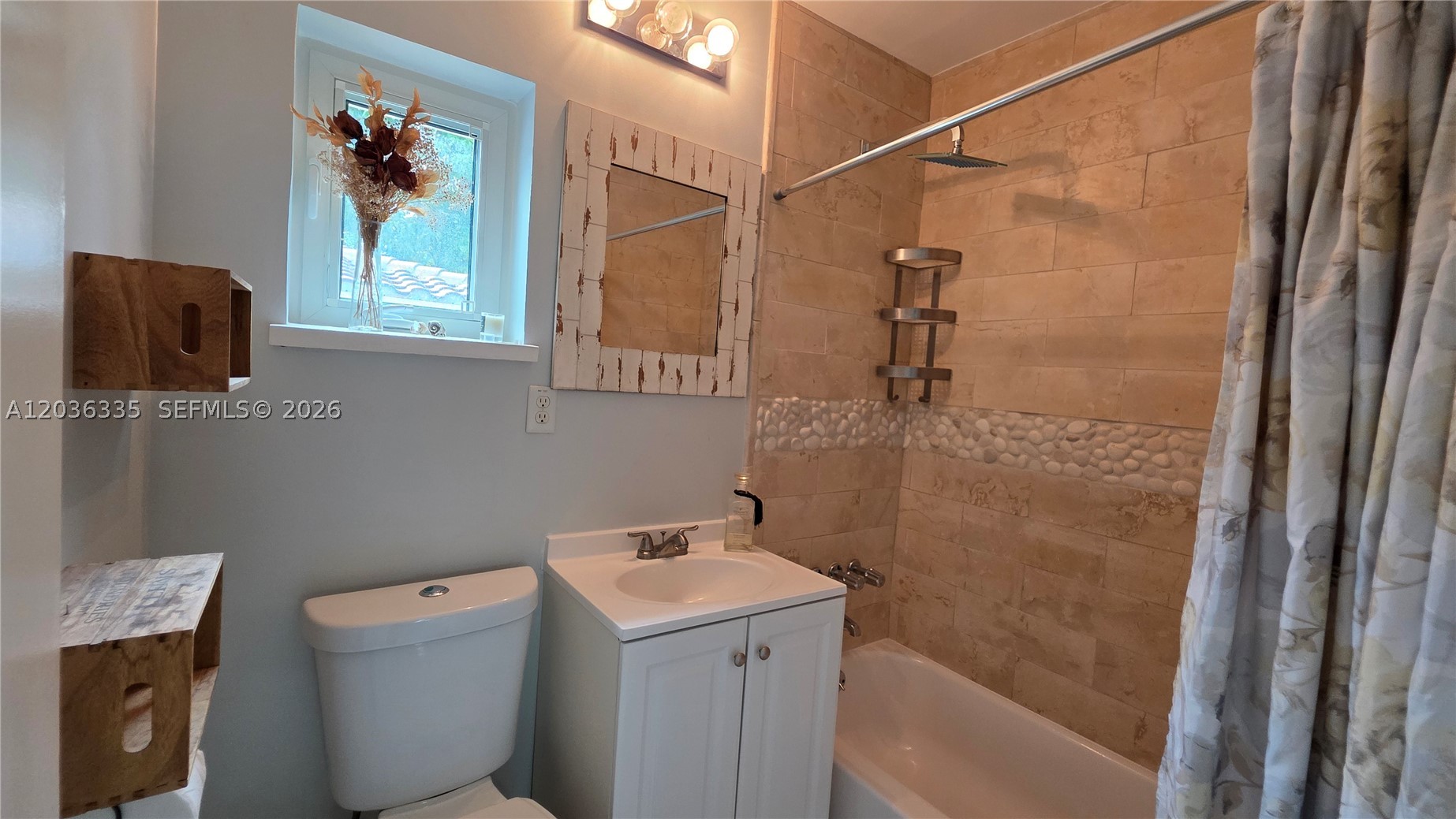 GRIFFING BISCAYNE PK EST - Residential Lease