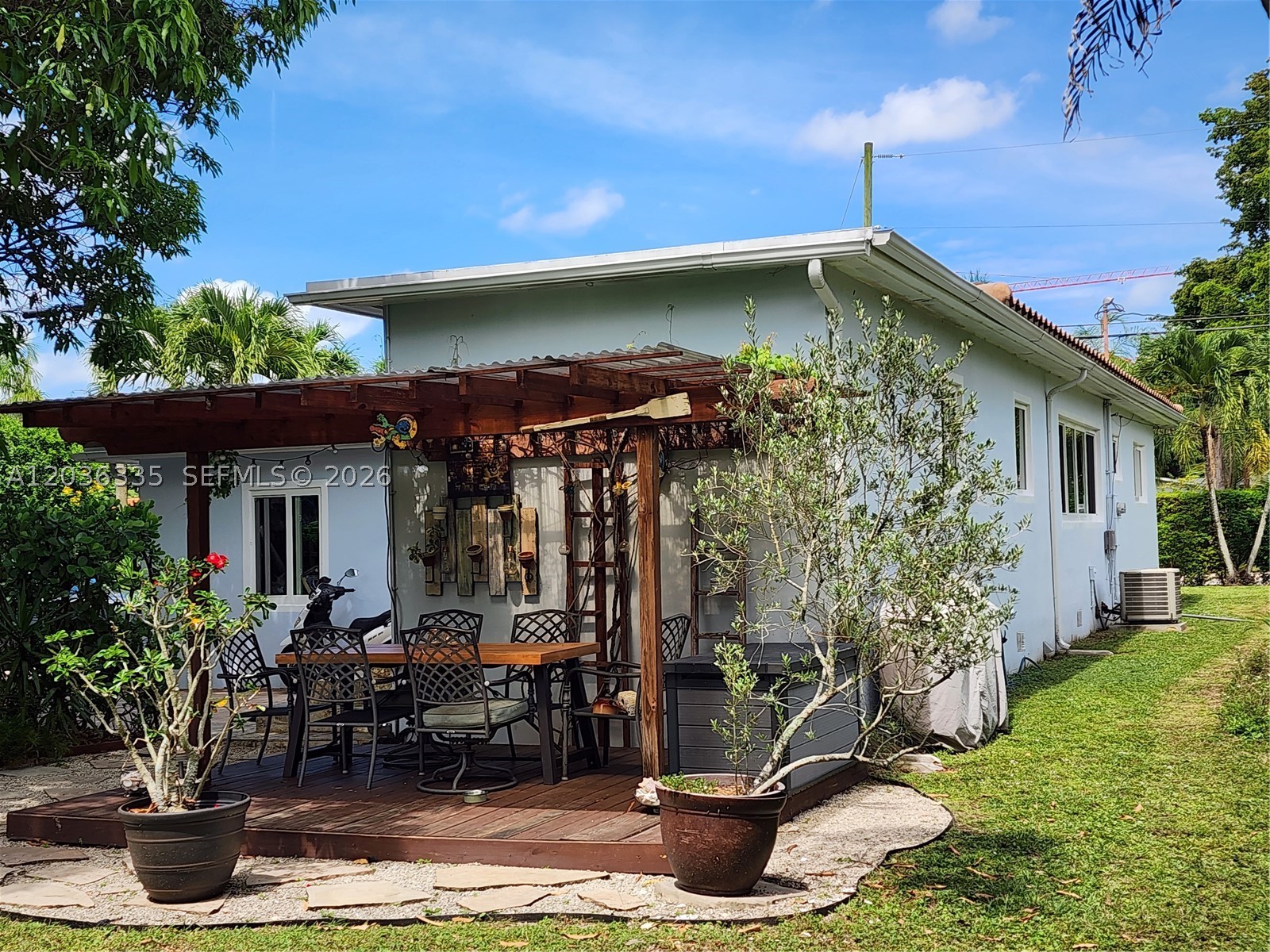 GRIFFING BISCAYNE PK EST - Residential Lease