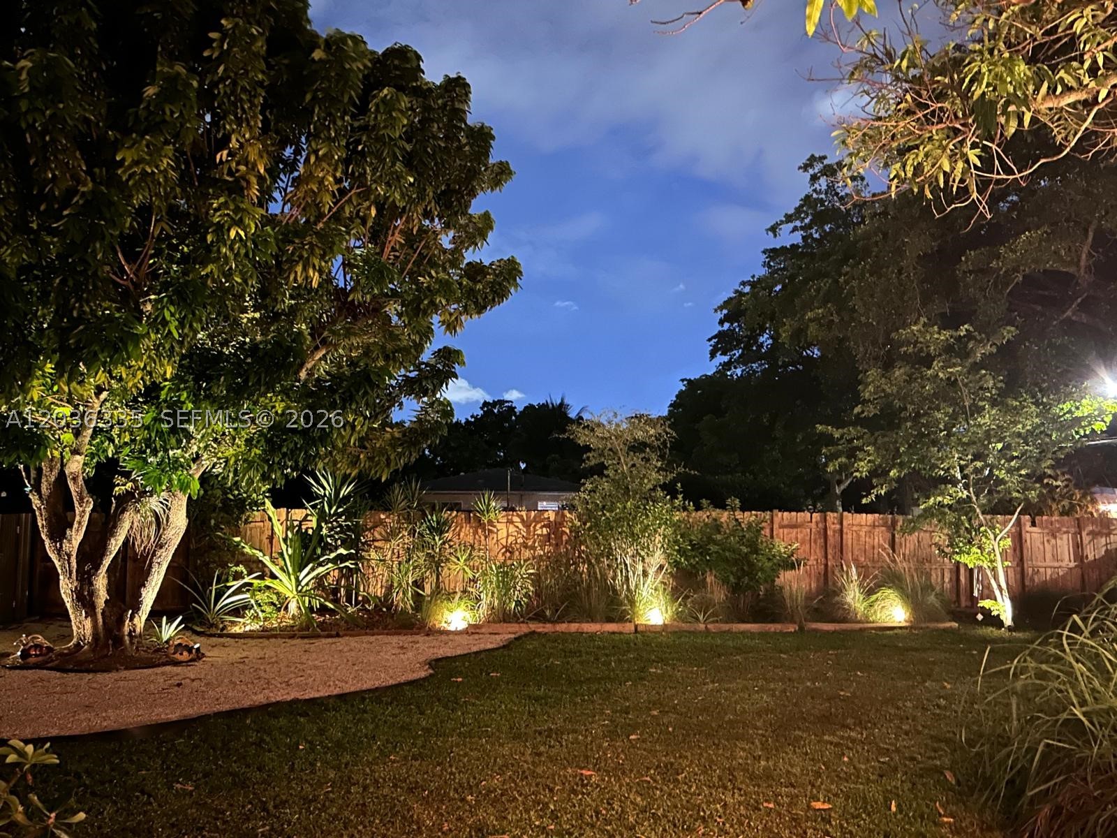 GRIFFING BISCAYNE PK EST - Residential Lease