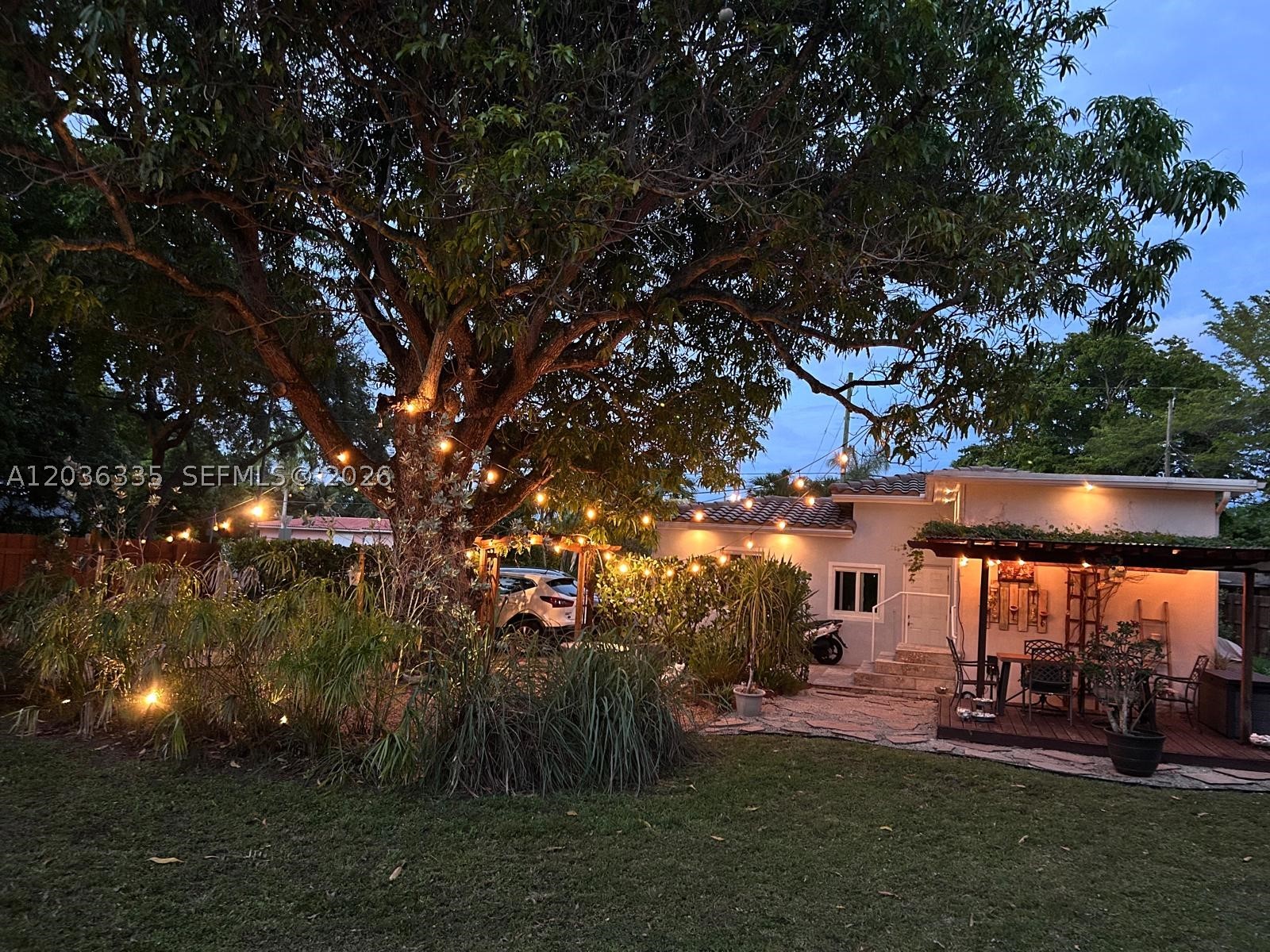 GRIFFING BISCAYNE PK EST - Residential Lease
