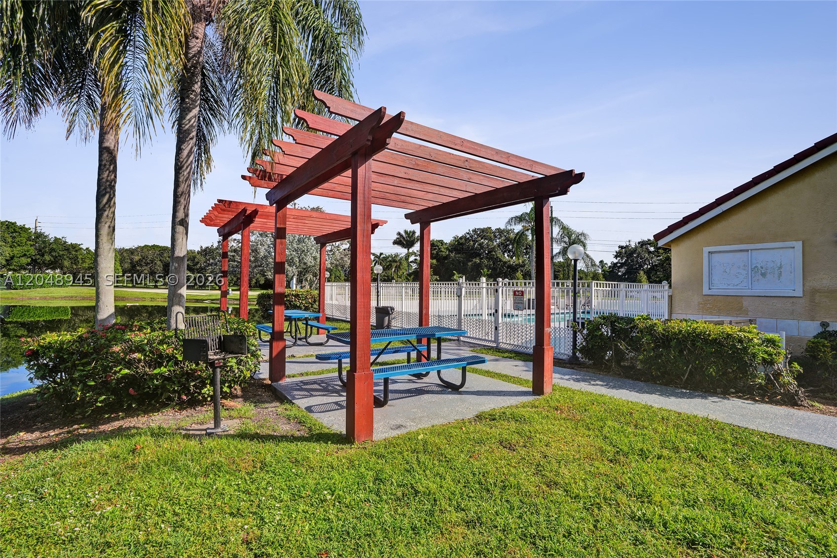 ISLES AT LAGO MAR CONDO - Residential Lease