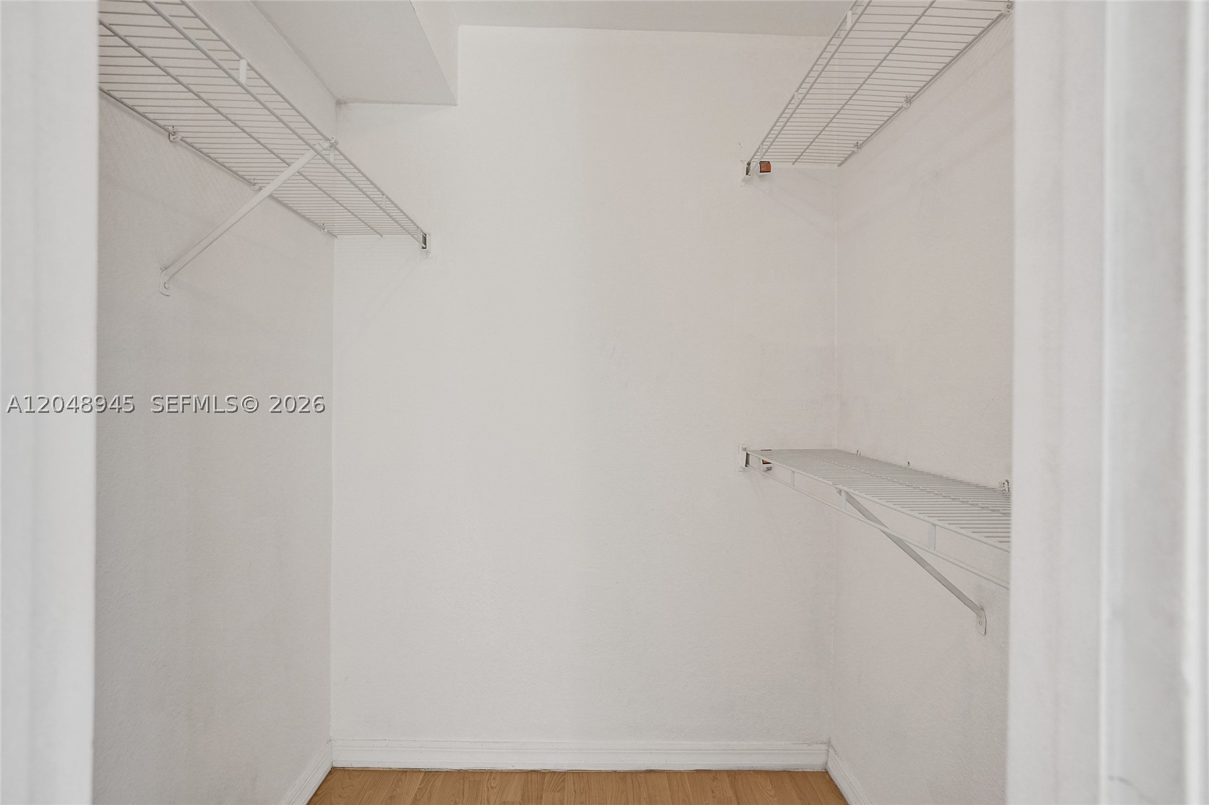 ISLES AT LAGO MAR CONDO - Residential Lease