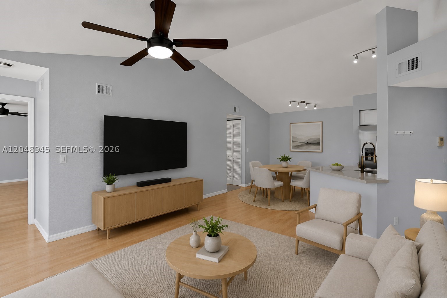 ISLES AT LAGO MAR CONDO - Residential Lease