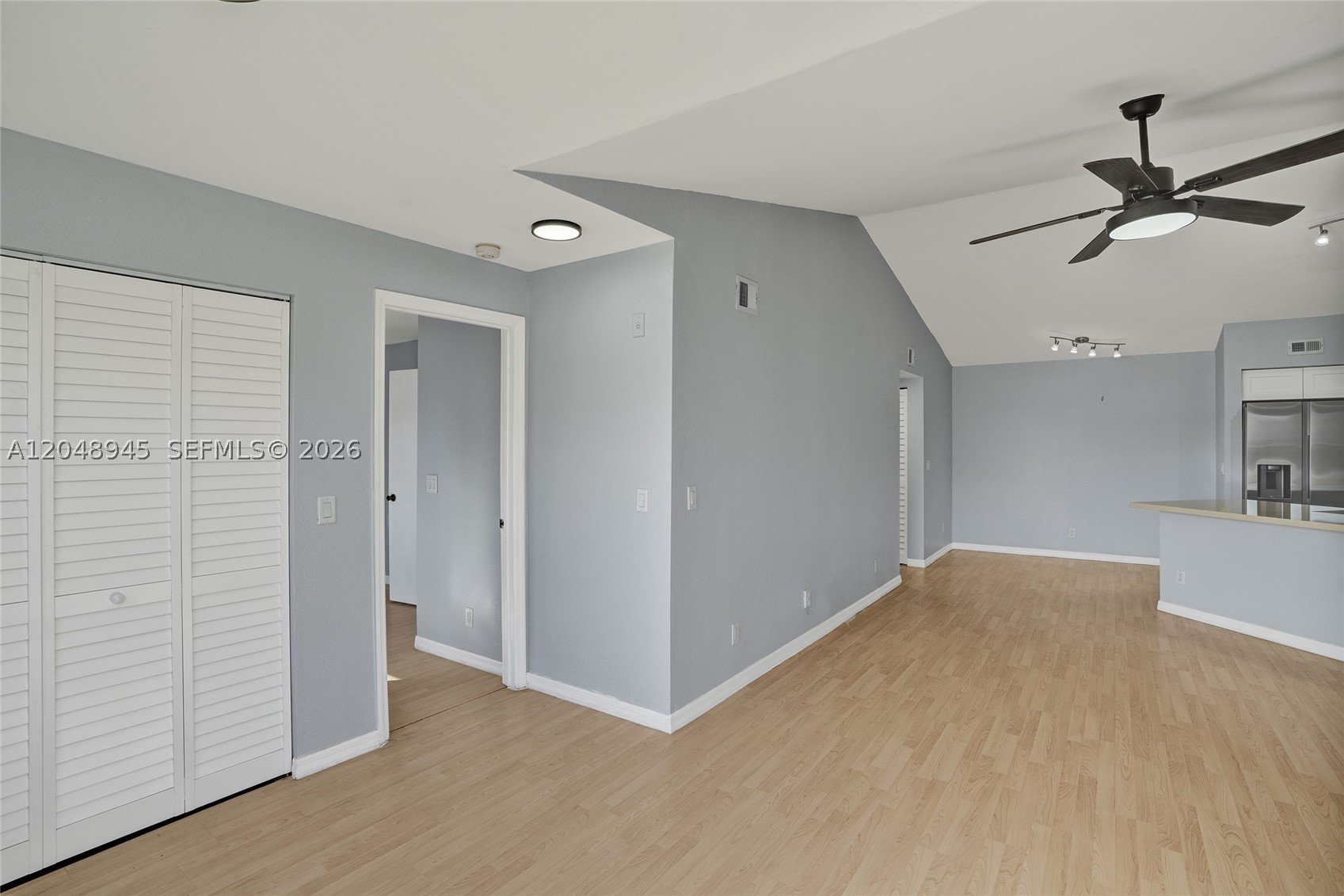 ISLES AT LAGO MAR CONDO - Residential Lease