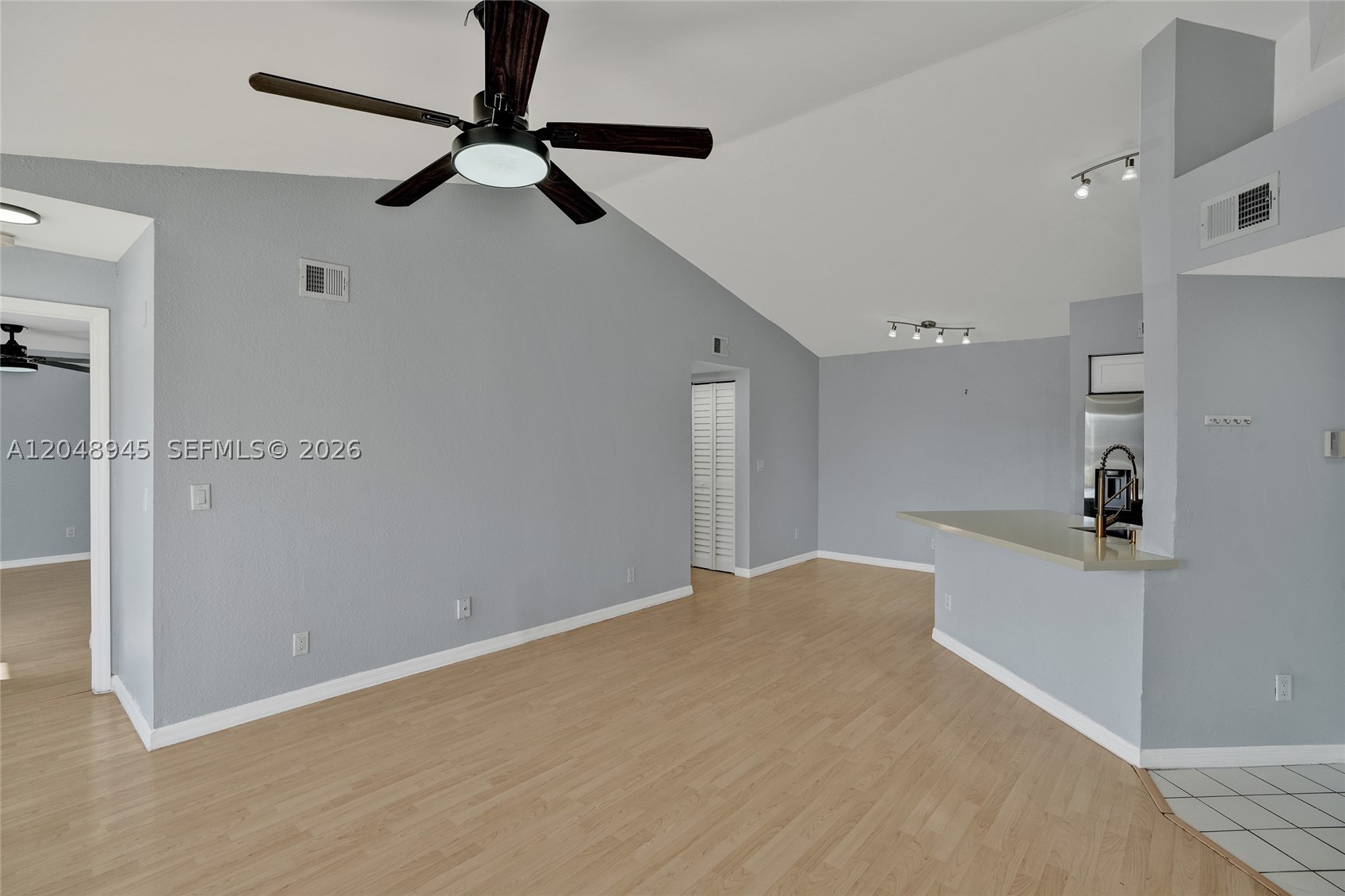 ISLES AT LAGO MAR CONDO - Residential Lease