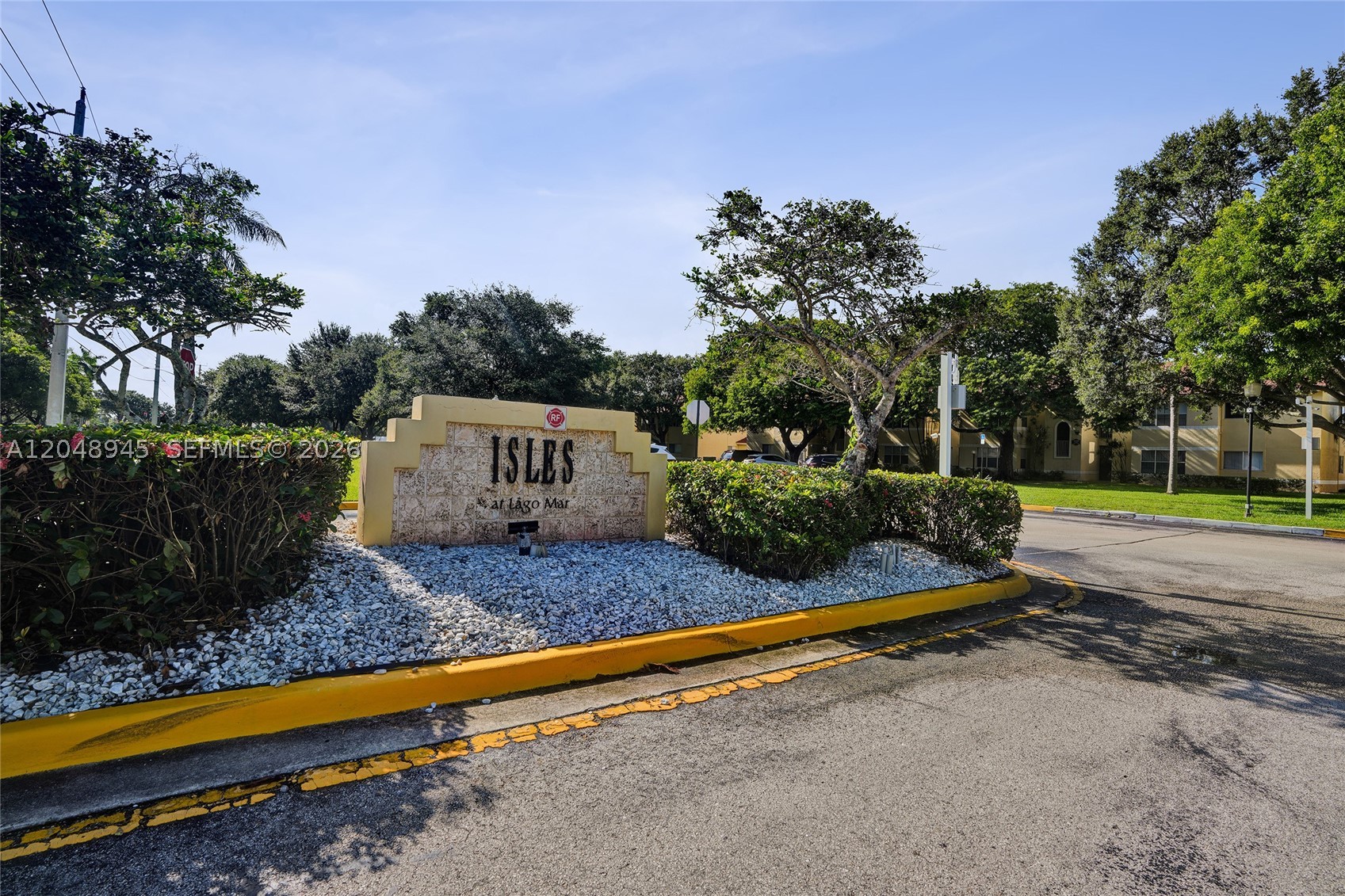 ISLES AT LAGO MAR CONDO - Residential Lease