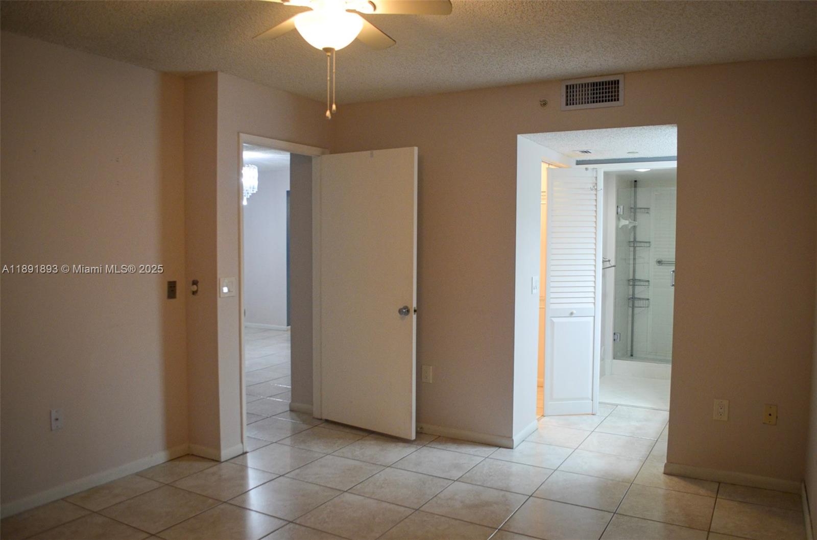 SUFFOLK AT CENTURY VILLAG - Residential