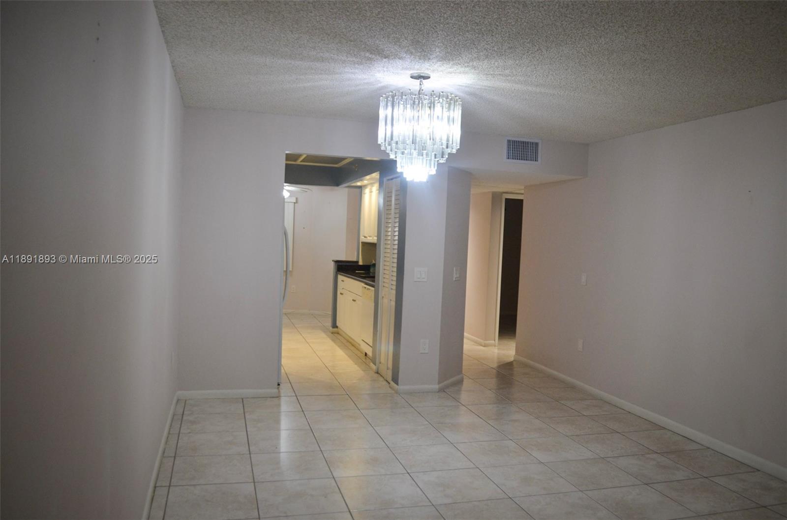 SUFFOLK AT CENTURY VILLAG - Residential
