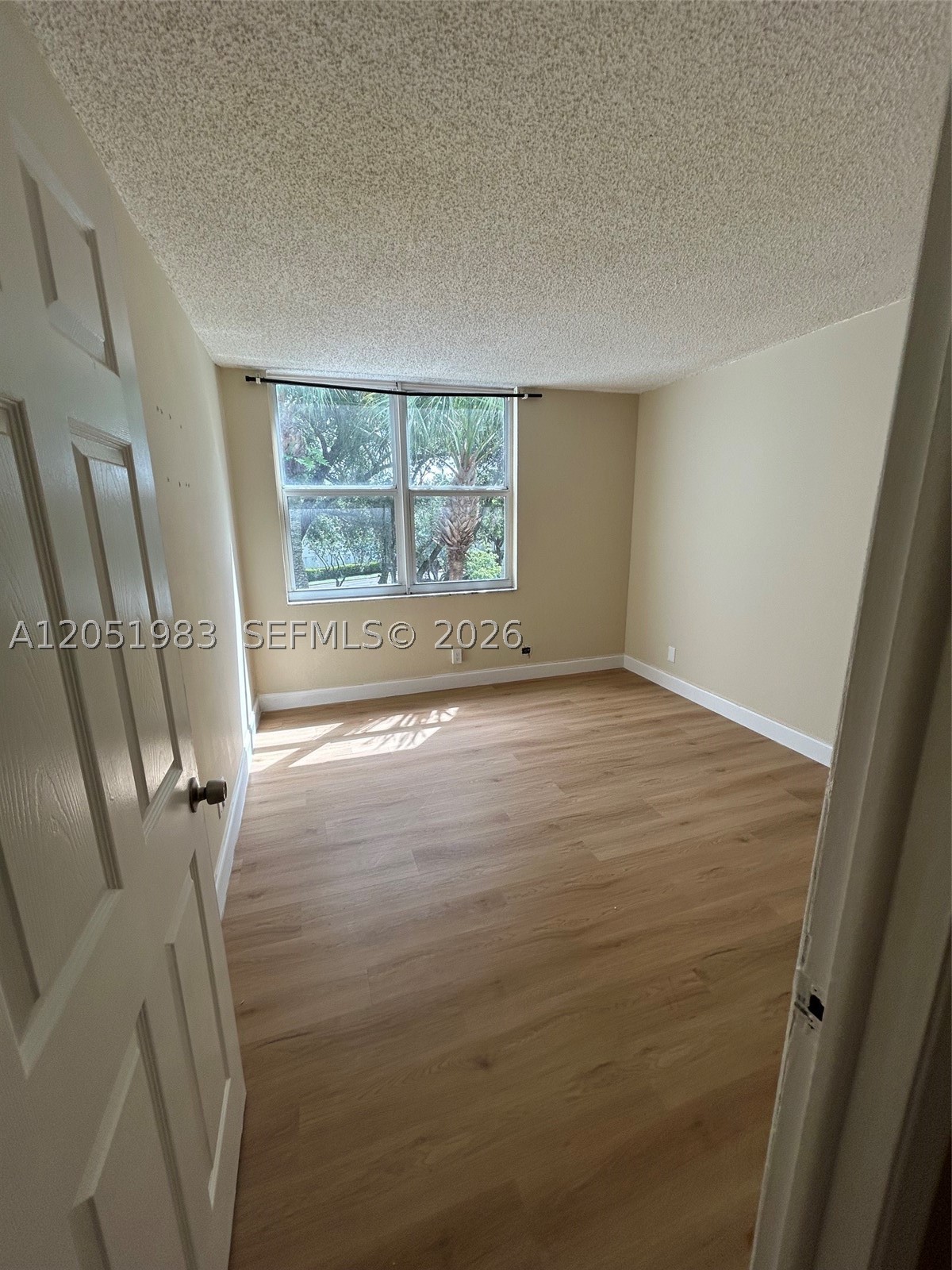 EVERGREEN EIGHT OF PINE I - Residential Lease