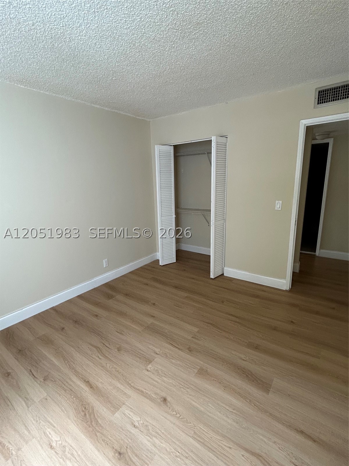 EVERGREEN EIGHT OF PINE I - Residential Lease