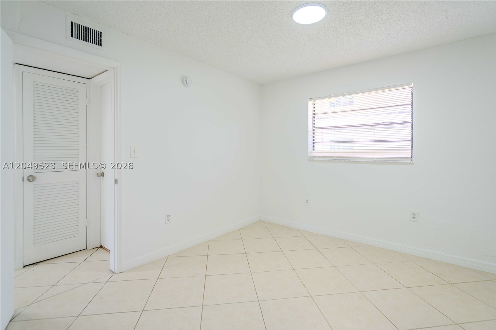 CHATEAU GROVE CONDO - Residential Lease