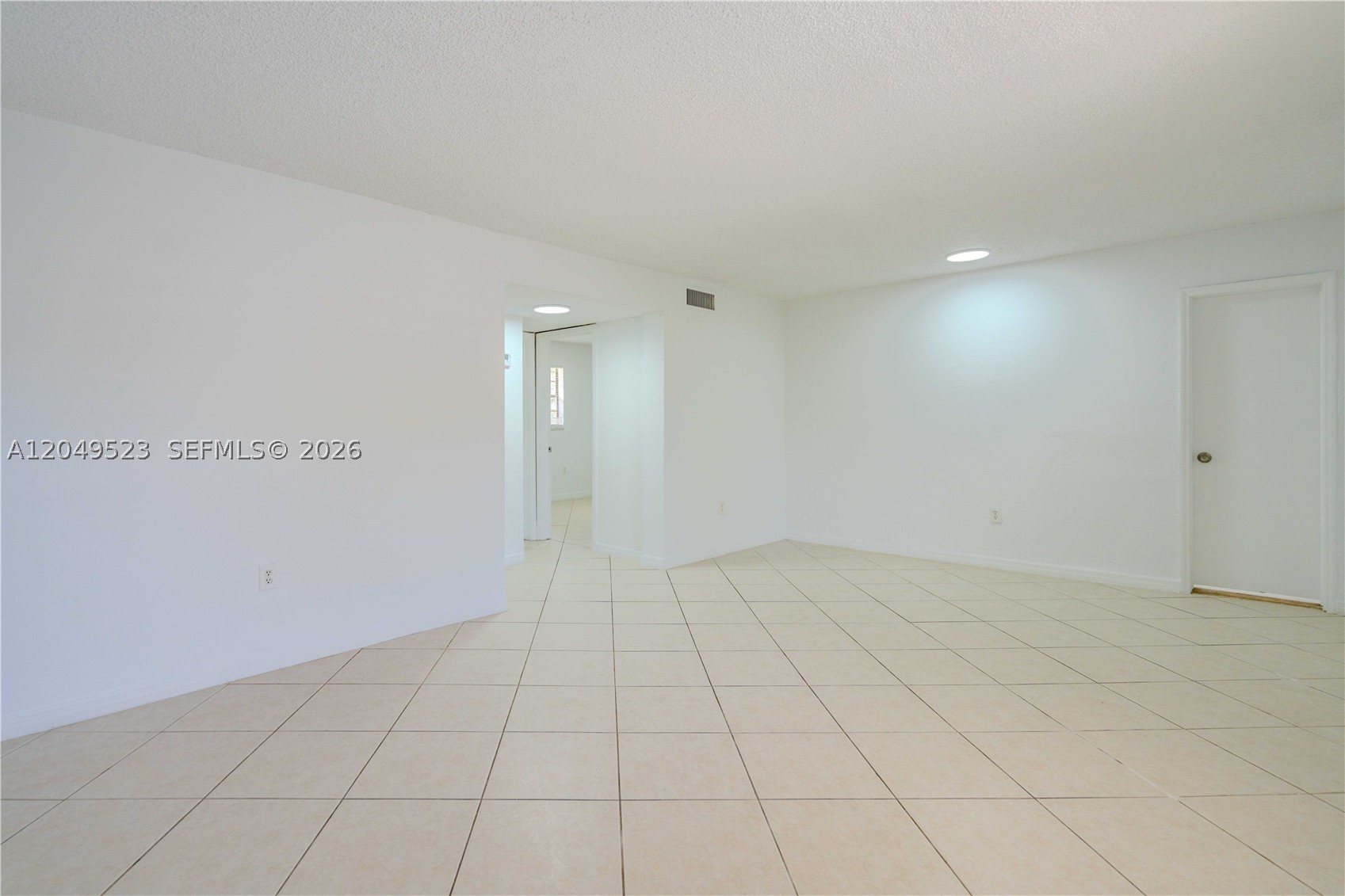 CHATEAU GROVE CONDO - Residential Lease