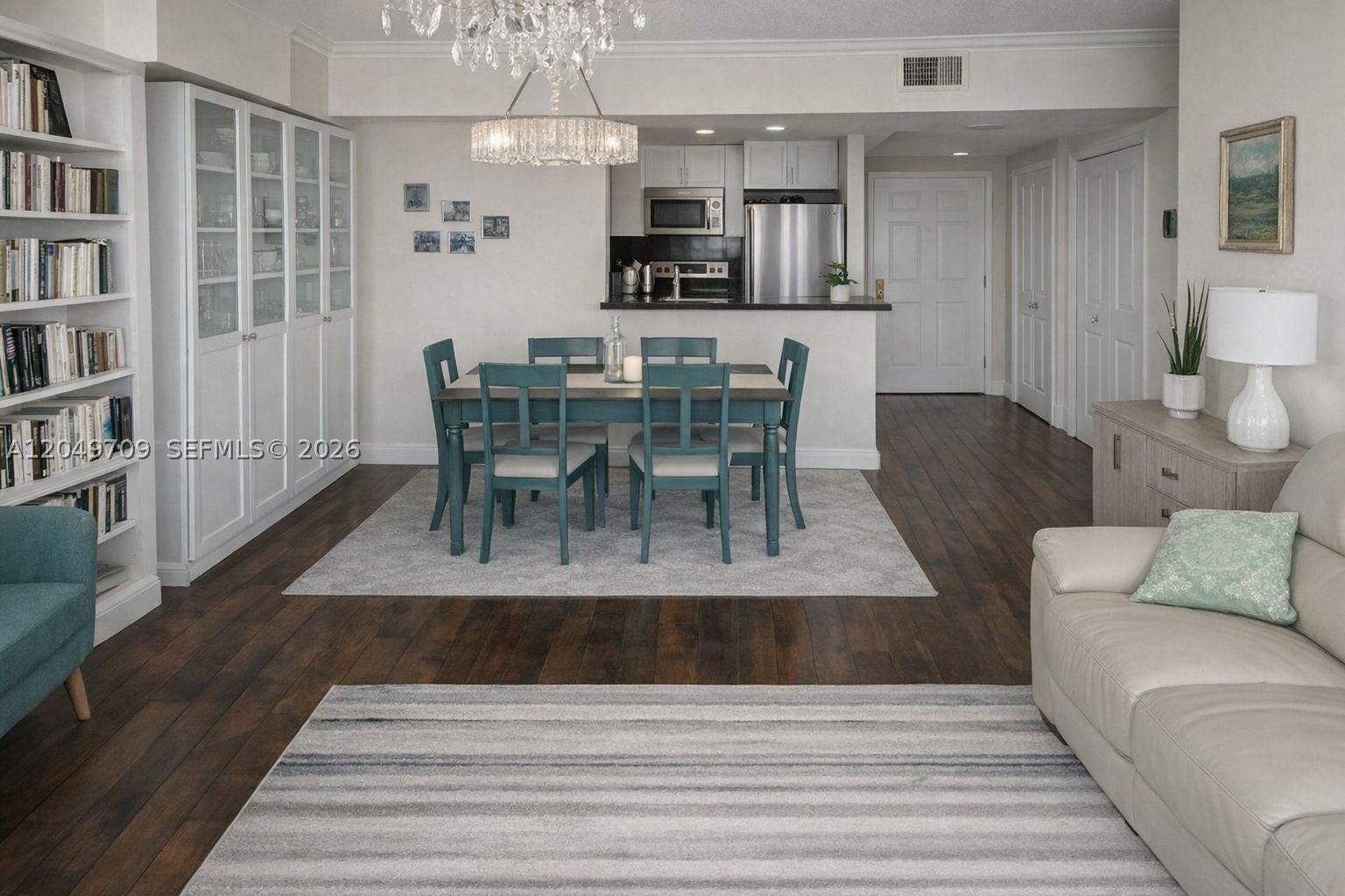 DA VINCI ON DOUGLAS CONDO - Residential
