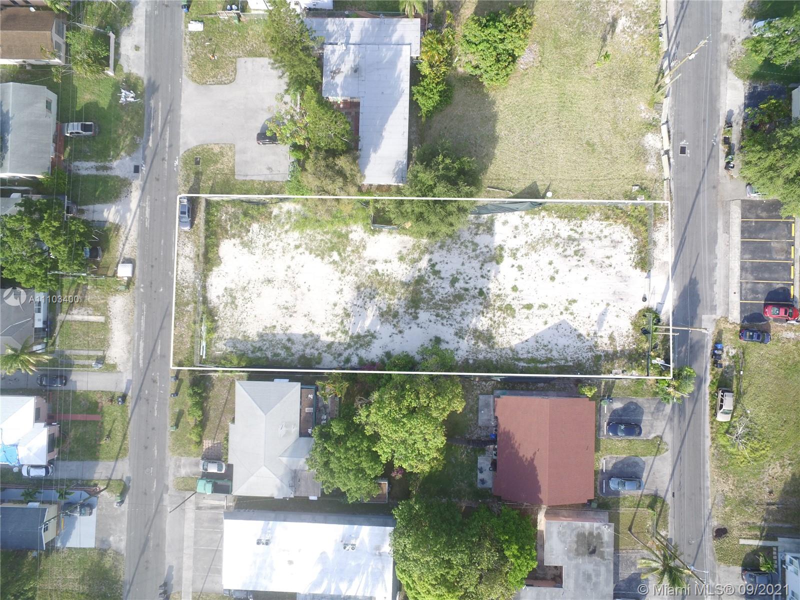 HALLANDALE PARK - Land
