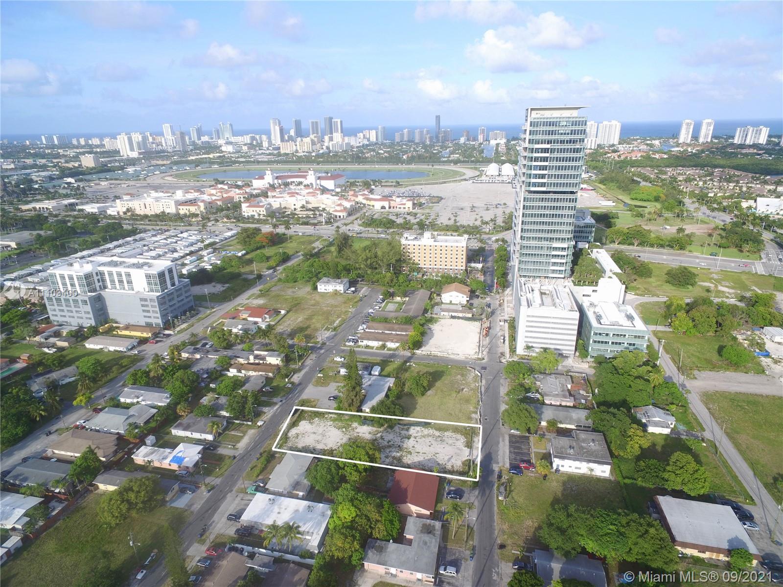 HALLANDALE PARK - Land